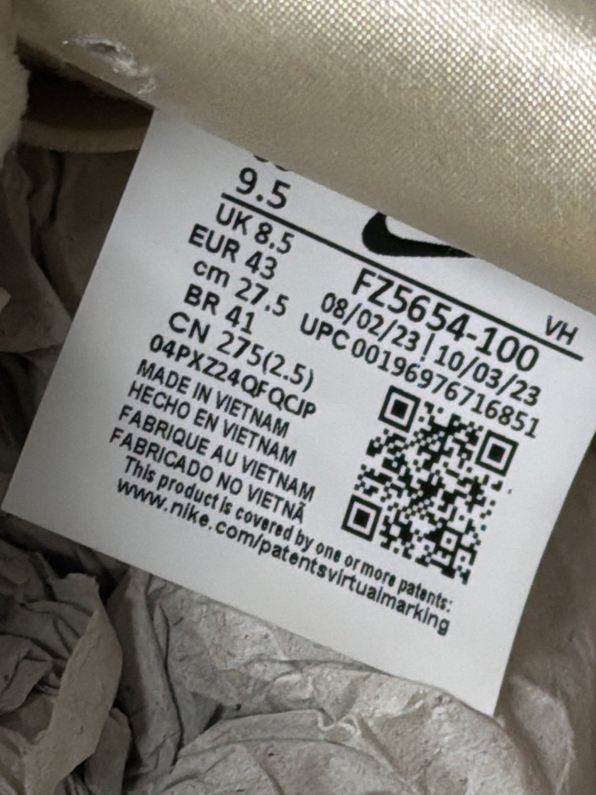 Nike dunk low SB “coconut” city of love / size 43 / Pre-Loved