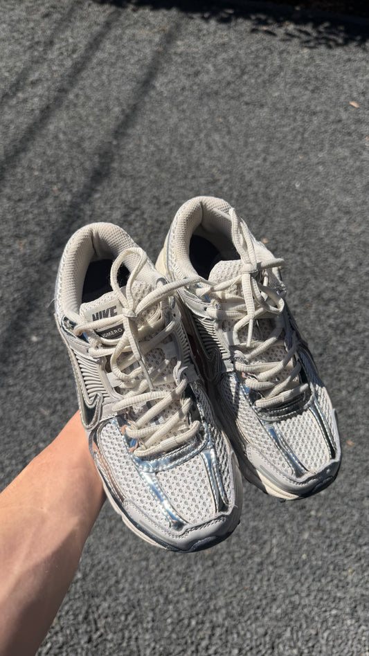 Nike vomero 5 “zilver” / pre-loved / sz 38