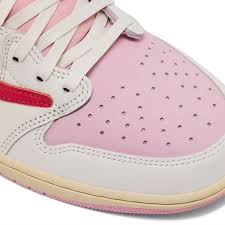 Jordan 1 Retro Low OG SP Travis Scott Sail Tropical Pink