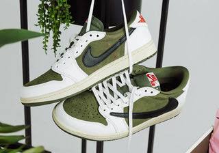 Jordan 1 Retro Low OG SP Travis Scott Medium Olive