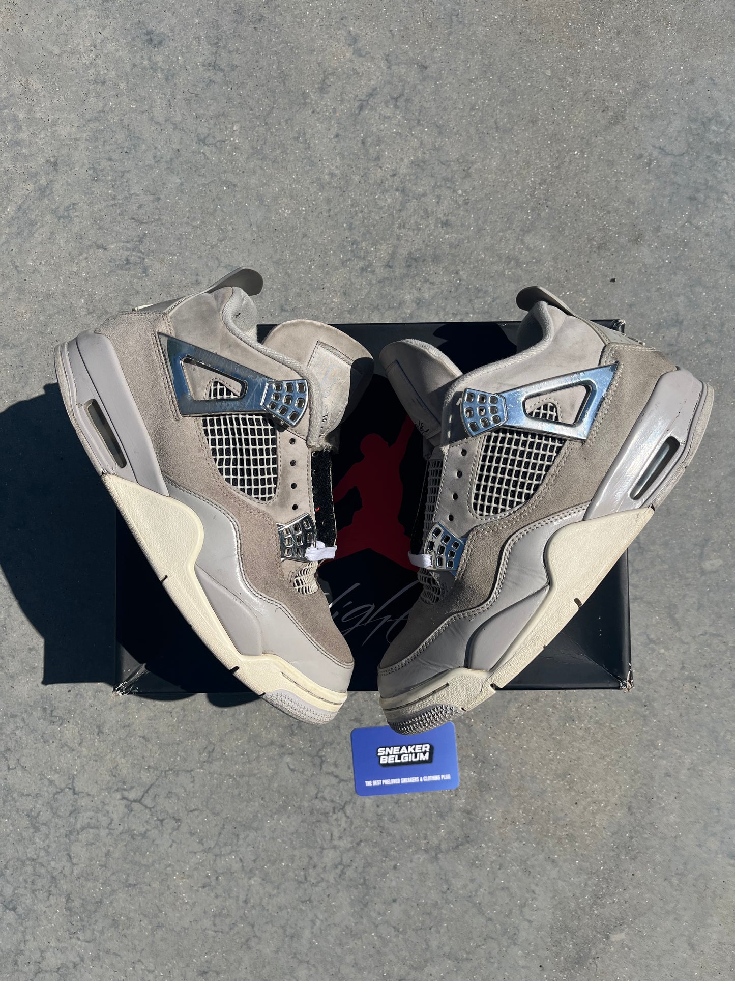 Jordan 4 frozen moments | 40,5