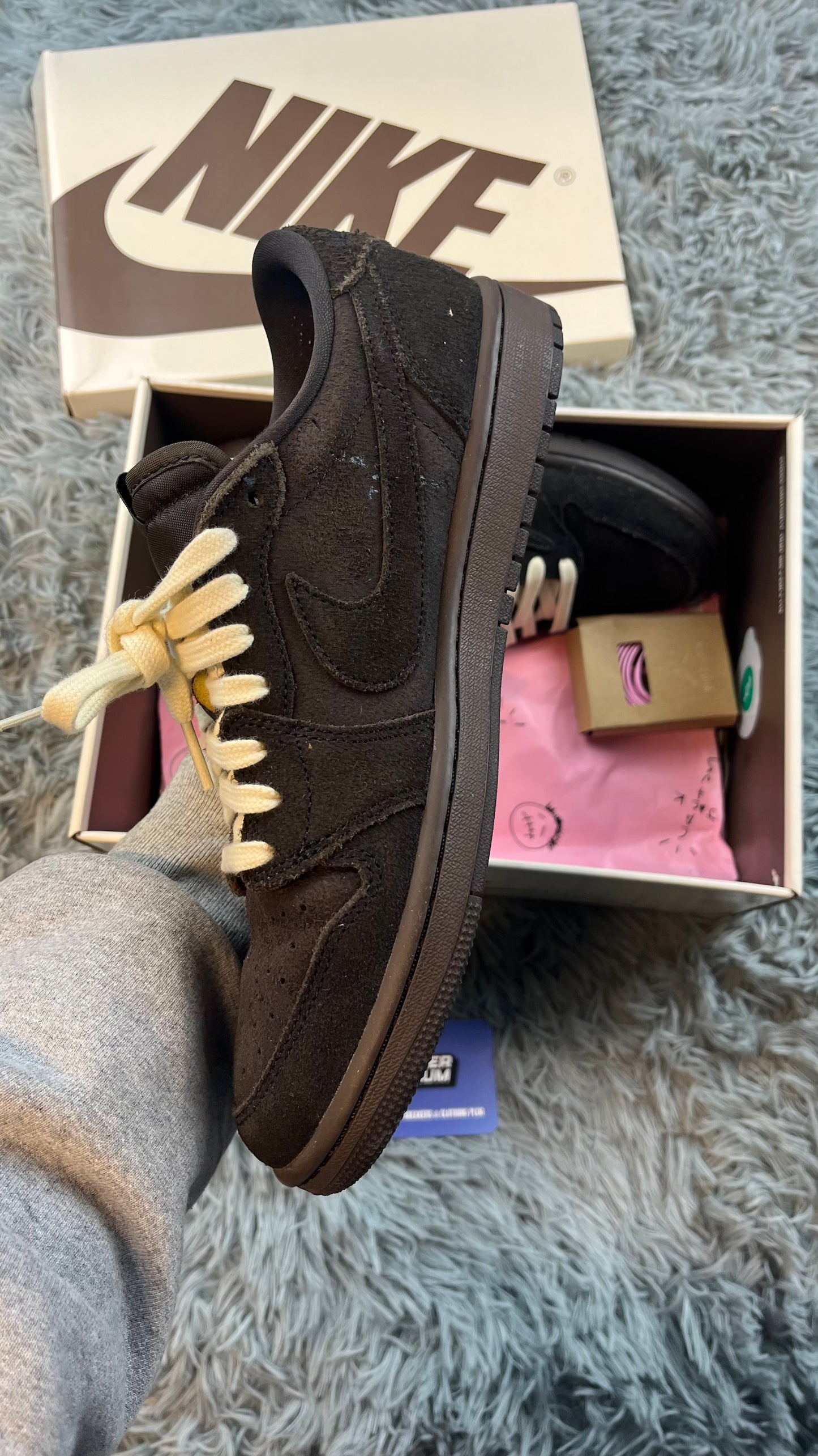 Jordan 1 low x Travis Scott “Velvet Brown” / SIZE 41 / pre-loved