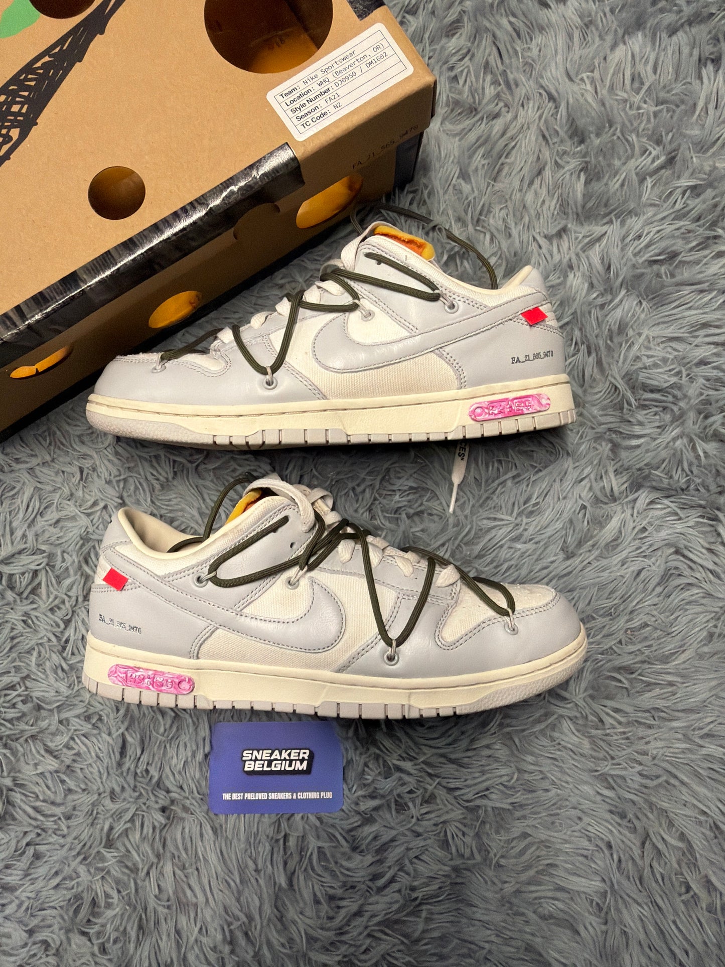 Nike dunk low x off white “ lot 22/50 “ / size 44 / Pre-Loved