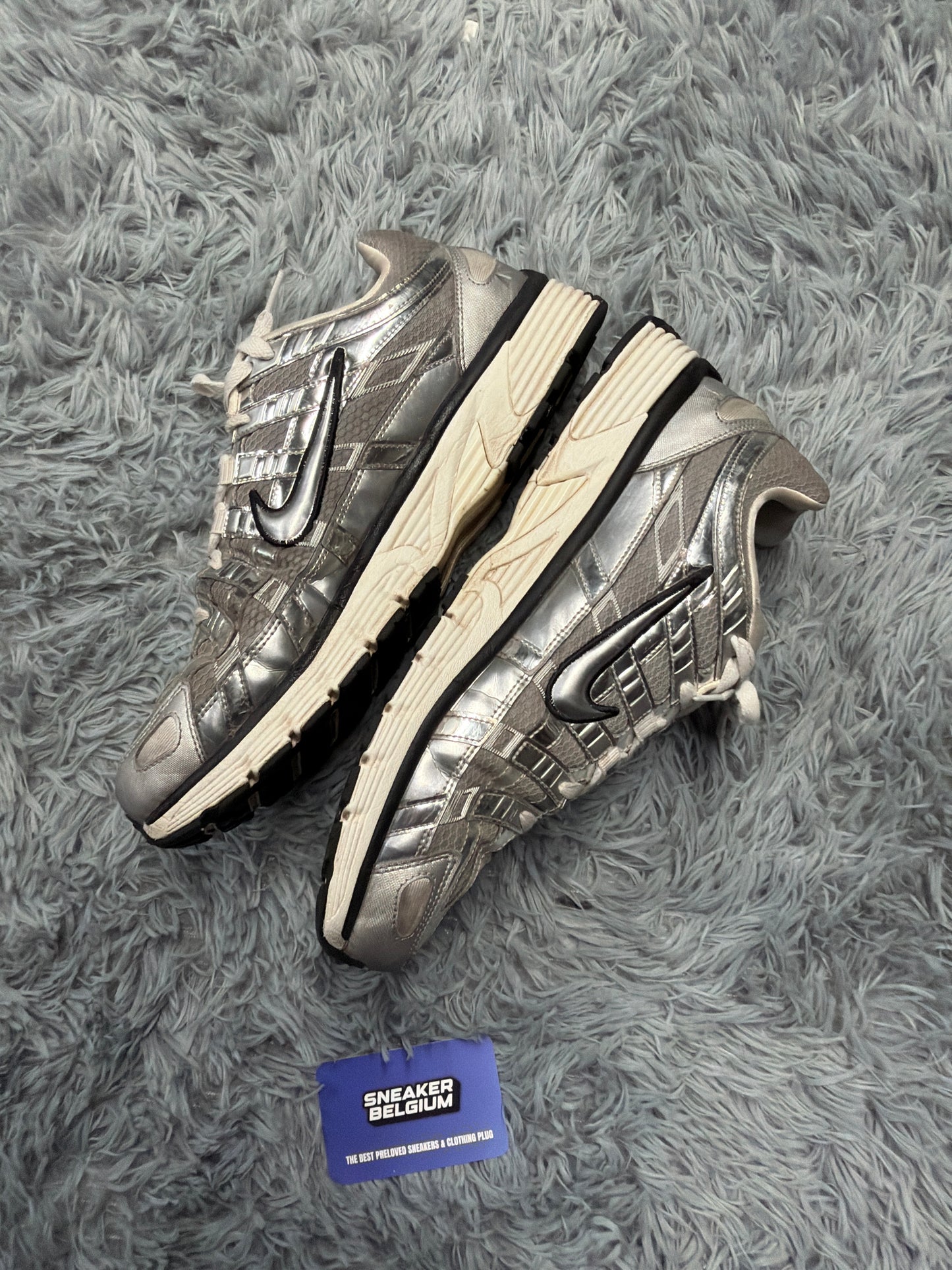 Nike p-6000 silver / size 46 / pre-loved