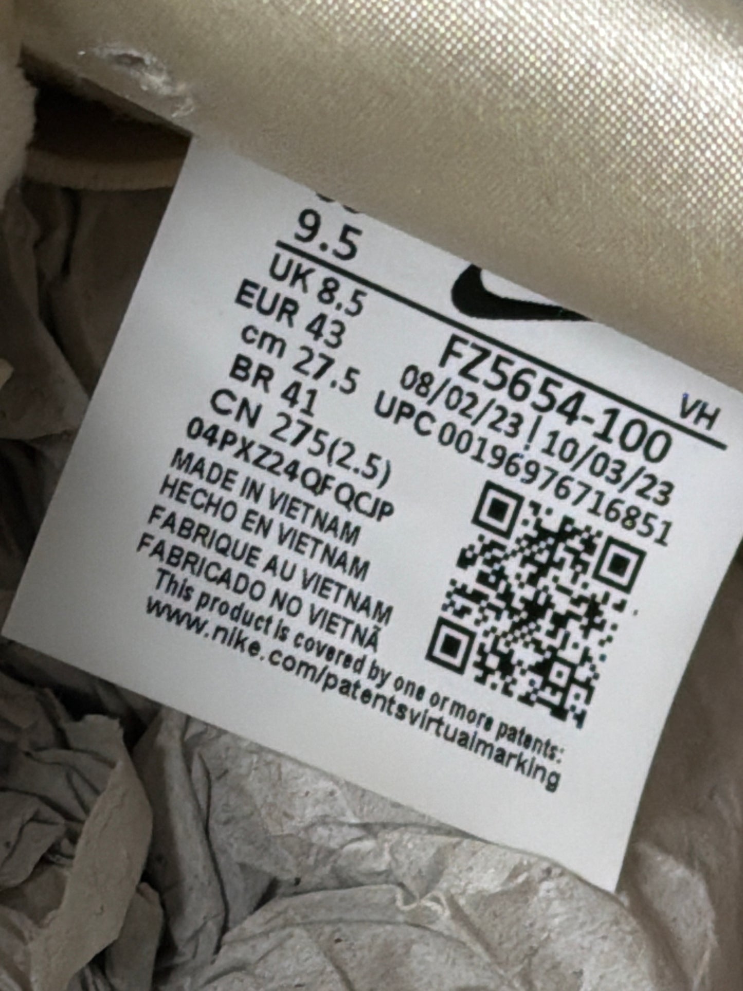Nike dunk low SB “coconut” city of love / size 43 / Pre-Loved