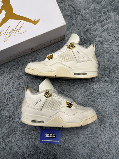 Jordan 4 metallic gold / size 44 / pre-loved