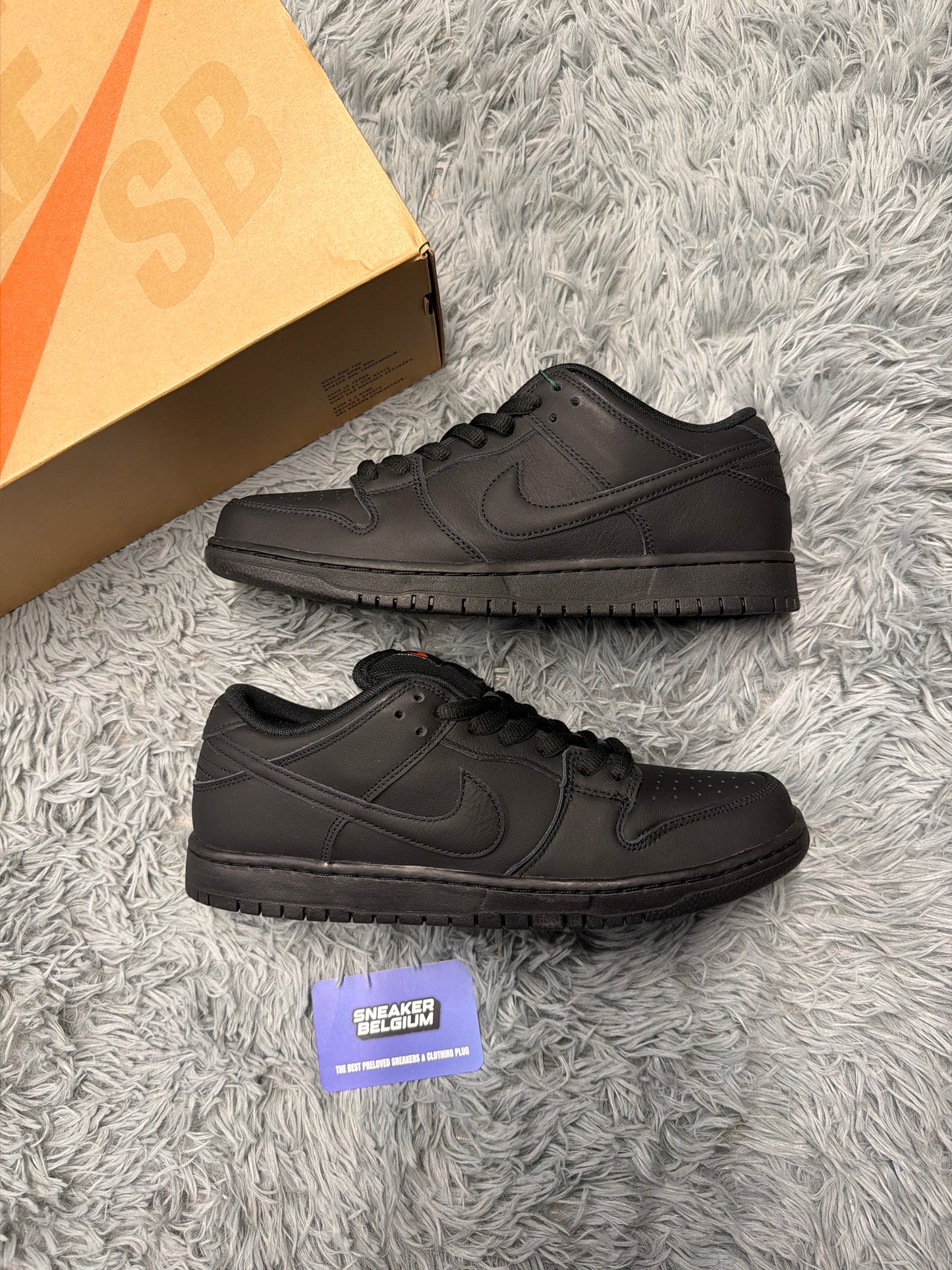 Nike dunk low SB Black / size 44,5 / BRAND NEW!