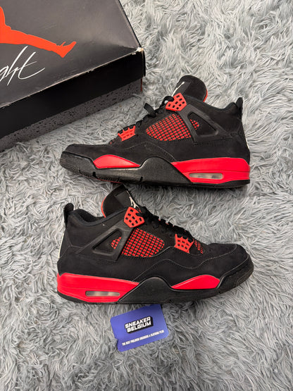 Jordan 4 “red thunder” / size 44 / Pre-Loved