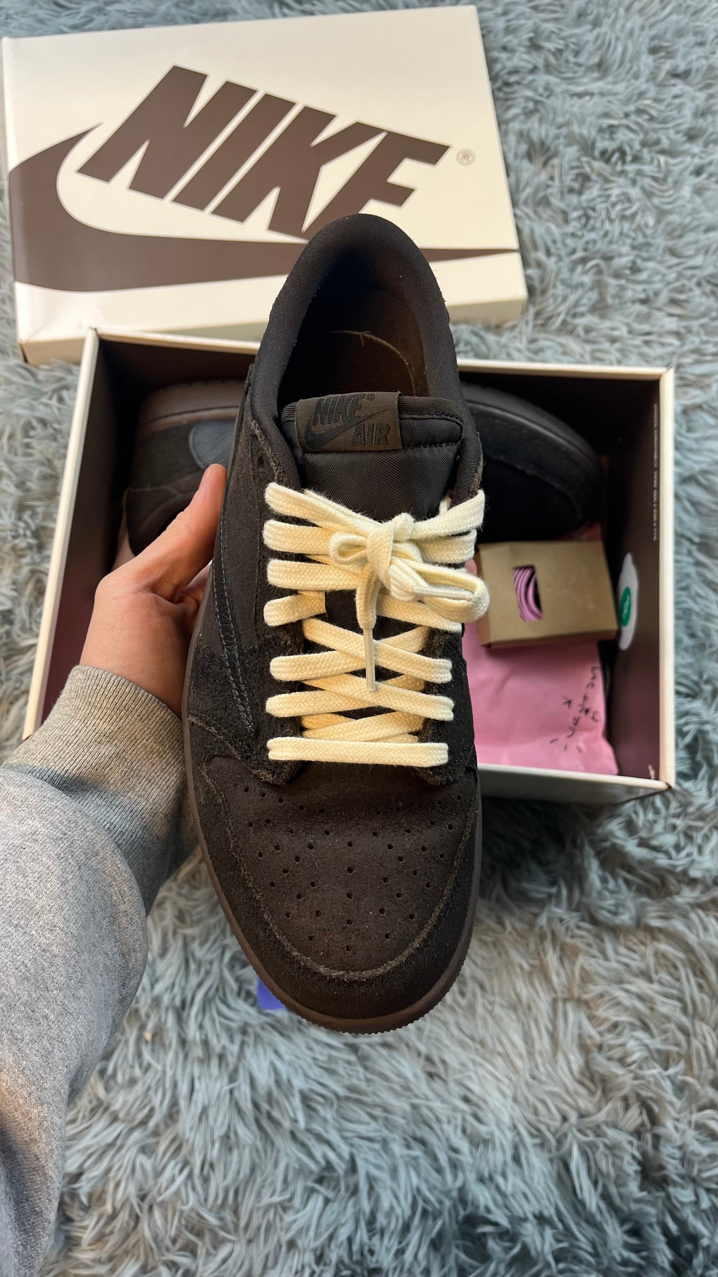 Jordan 1 low x Travis Scott “Velvet Brown” / SIZE 41 / pre-loved