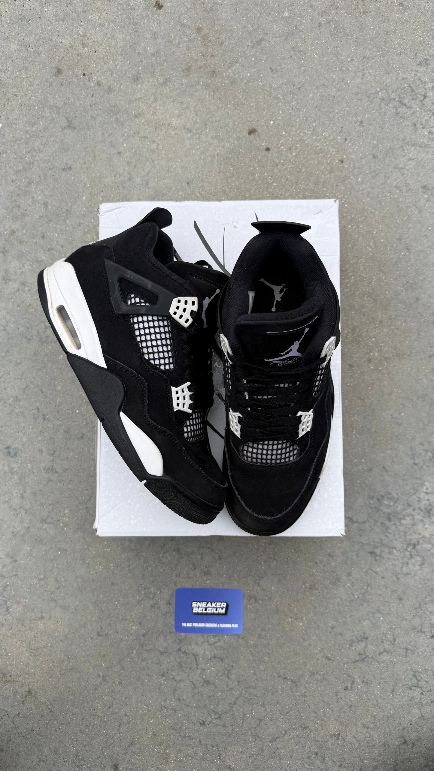 Jordan 4 white thunder | 43