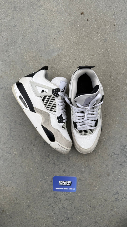 Jordan 4 military black | 42,5