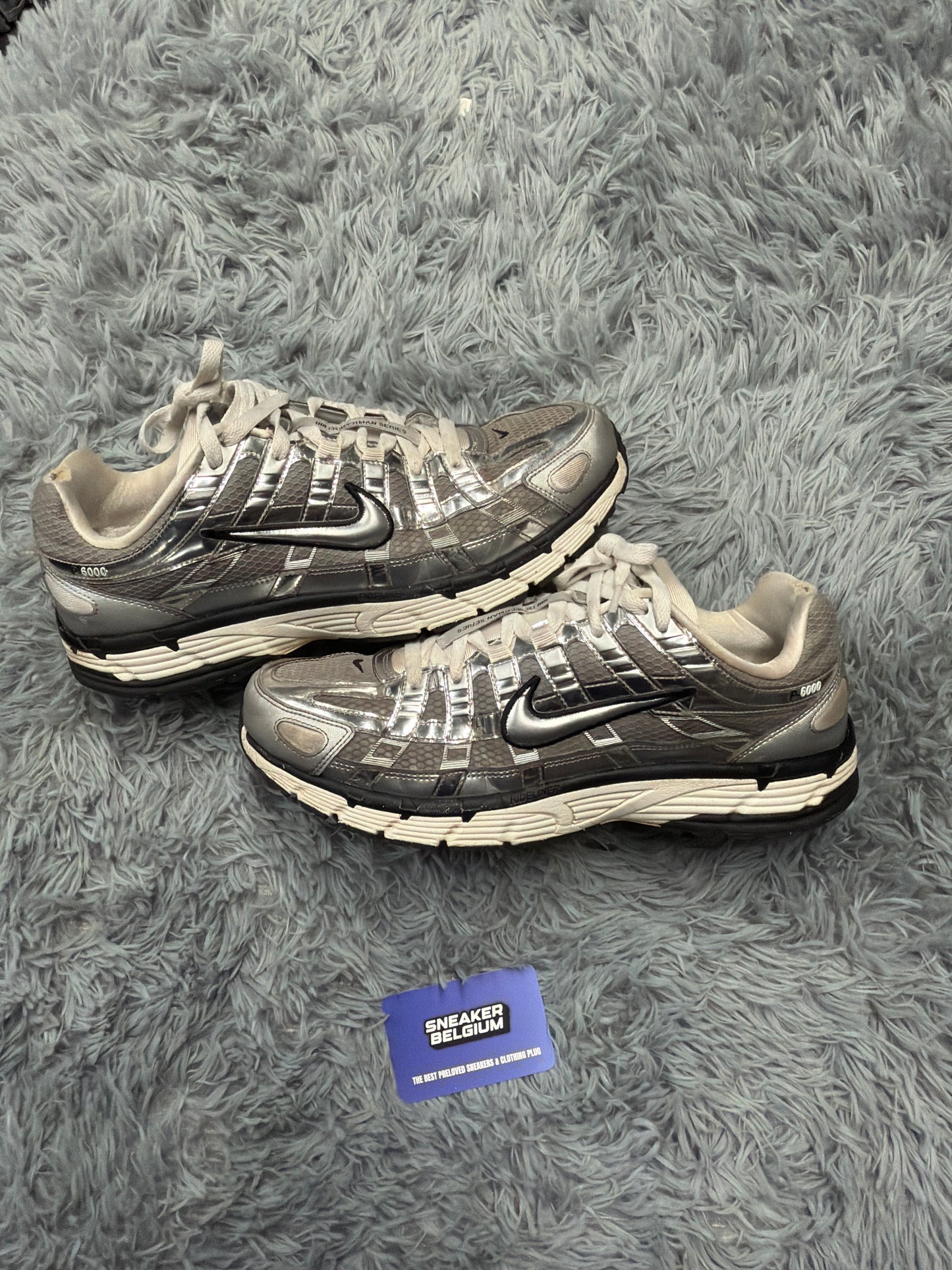 Nike p-6000 silver / size 46 / pre-loved