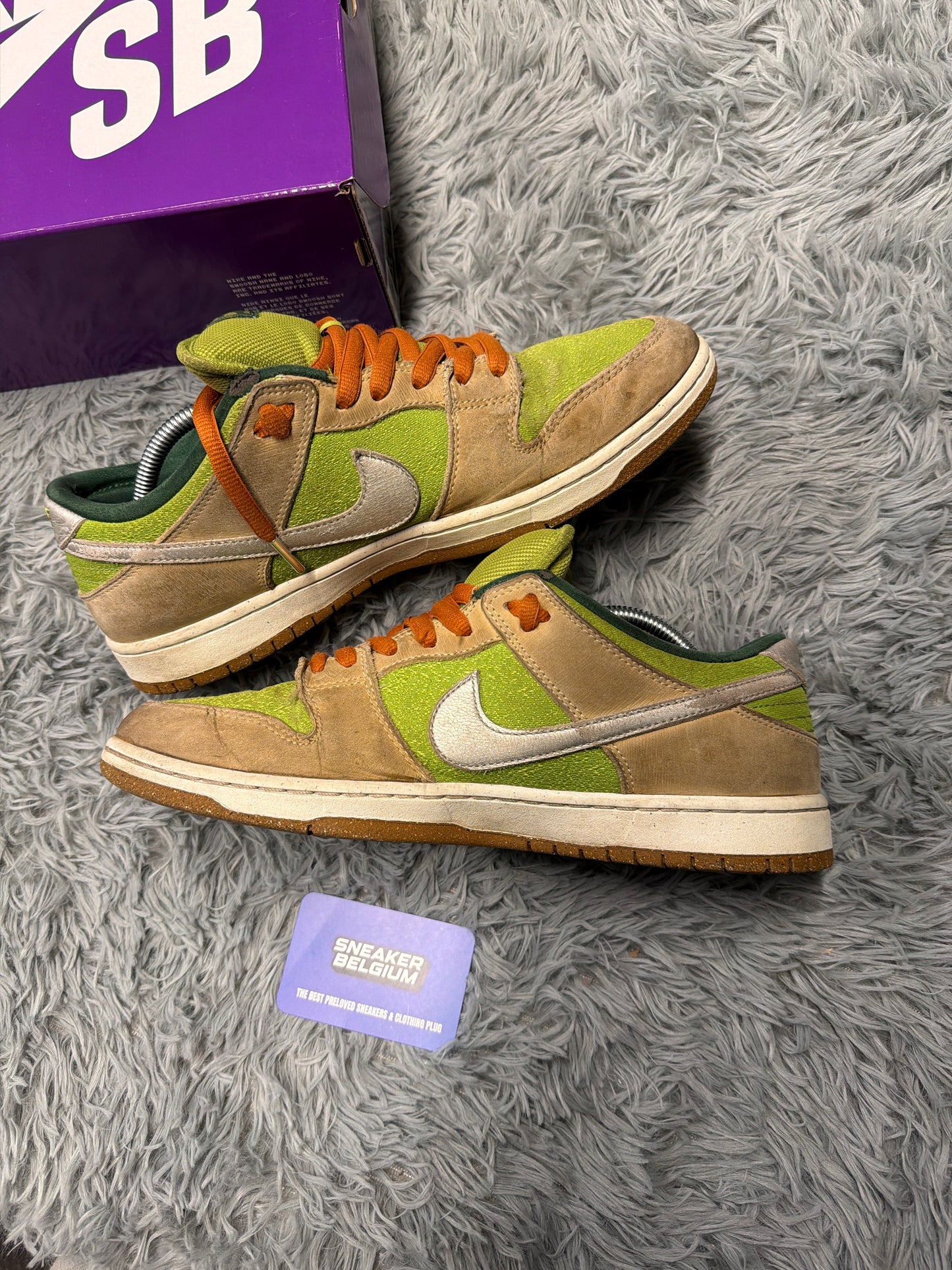 Dunk low SB green/brown / size 45 / Pre-Loved