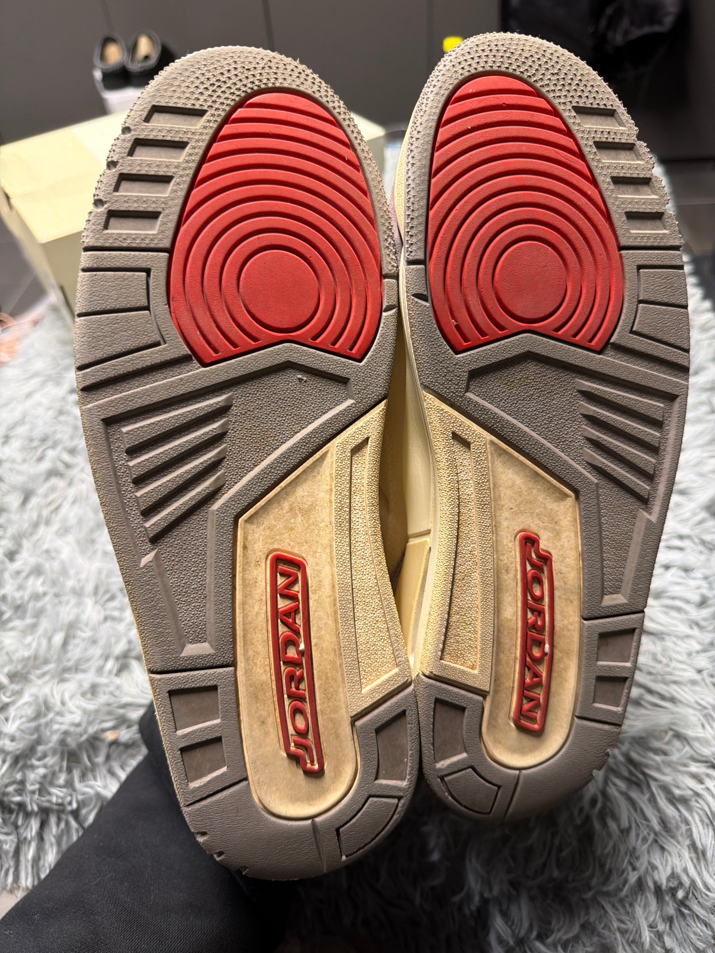 Jordan 3 Muslim / size 44,5 / Pre-Loved