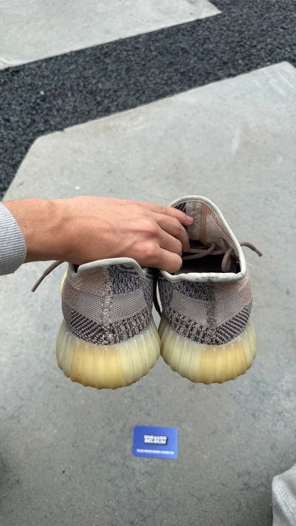 Yeezy 350 | 43 2/3