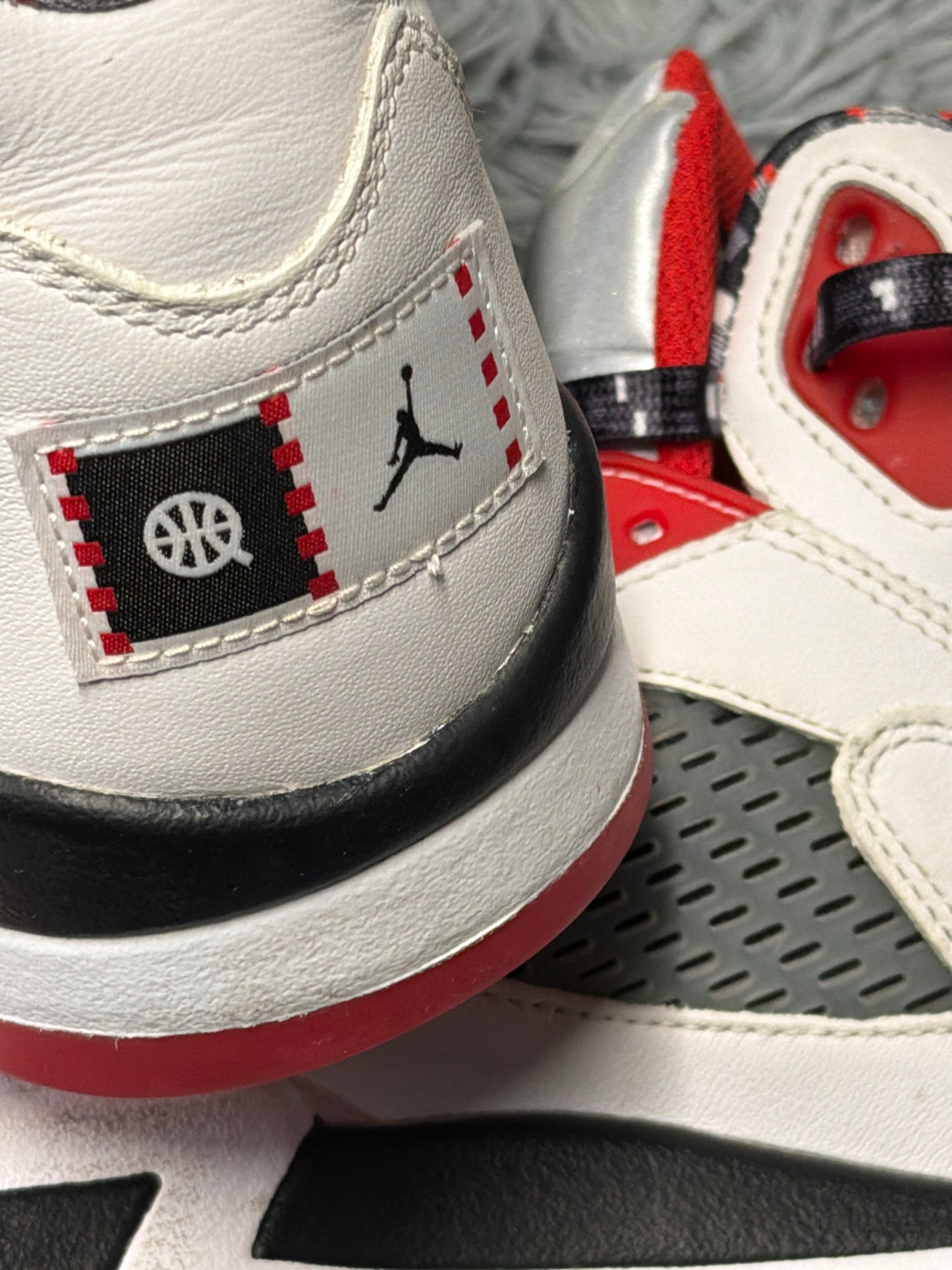 Jordan 5 Quai 54 (2021) / size 45 / Pre-loved