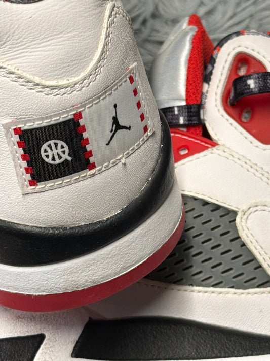 Jordan 5 Quai 54 (2021) / size 45 / Pre-loved