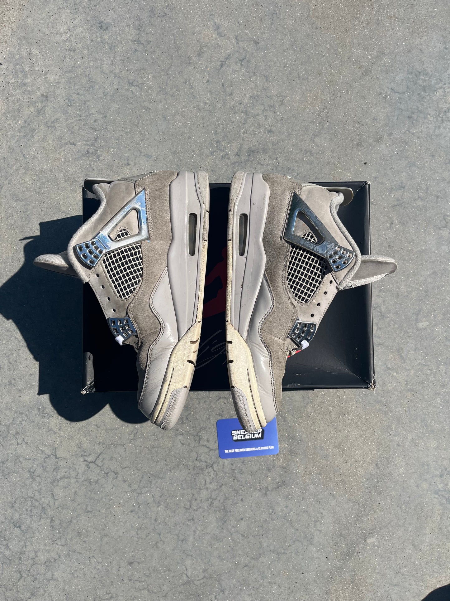 Jordan 4 frozen moments | 40,5