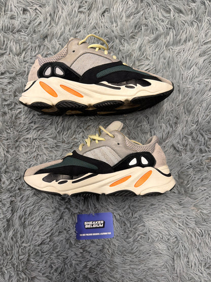 Yeezy 700 Waverunner / size 42 / pre-loved