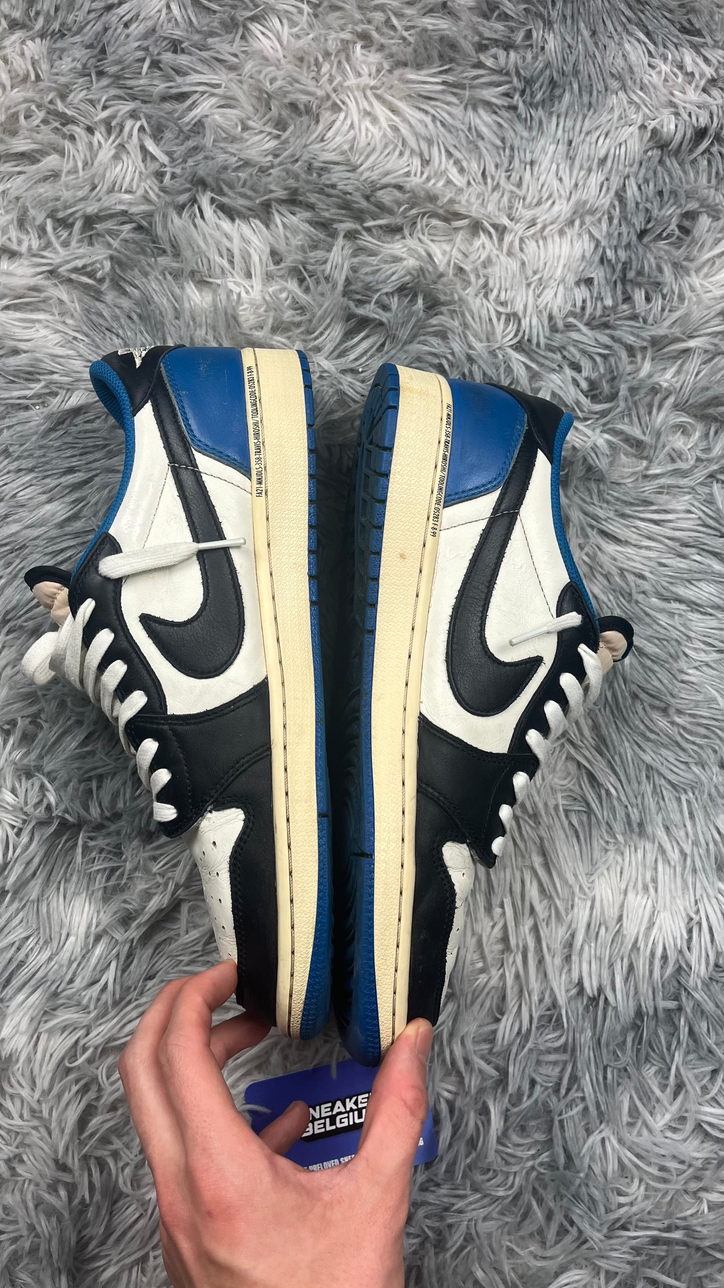 Jordan 1 low Travis Scott fragment 44,5