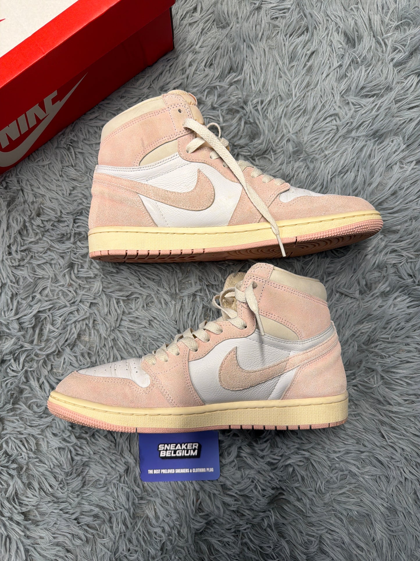 Jordan 1 high washed pink / size 42 / Pre-Loved