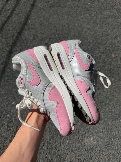 Nike Airmax pink / pre-loved / sz 37,5
