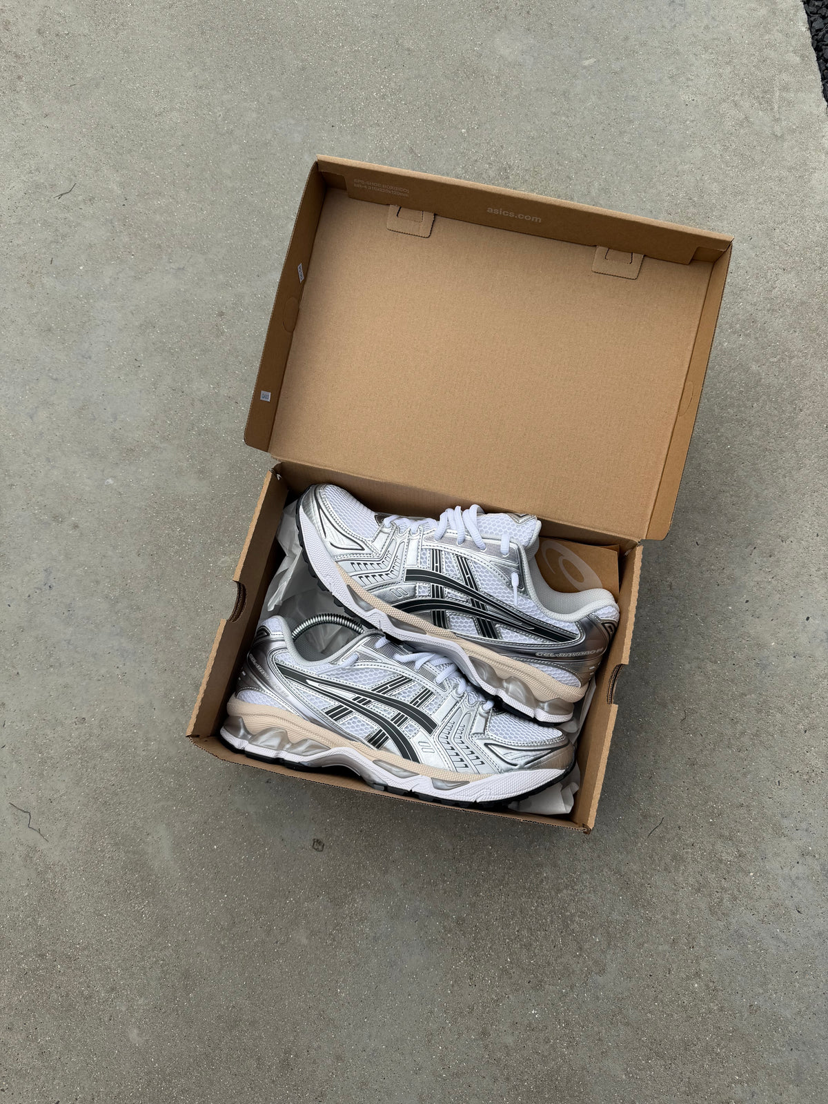 ASICS Gel-Kayano 14 White Graphite Grey