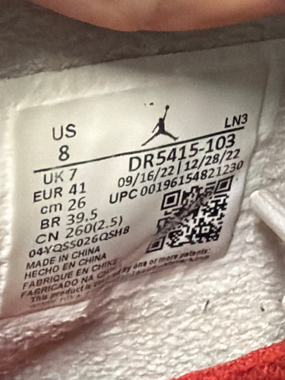 Jordan 4 SB “pine green” / size 41 / Pre-loved