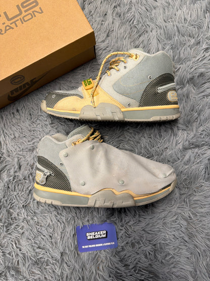 Air trainer 1 x Travis Scott / size 42,5 / Pre-Loved