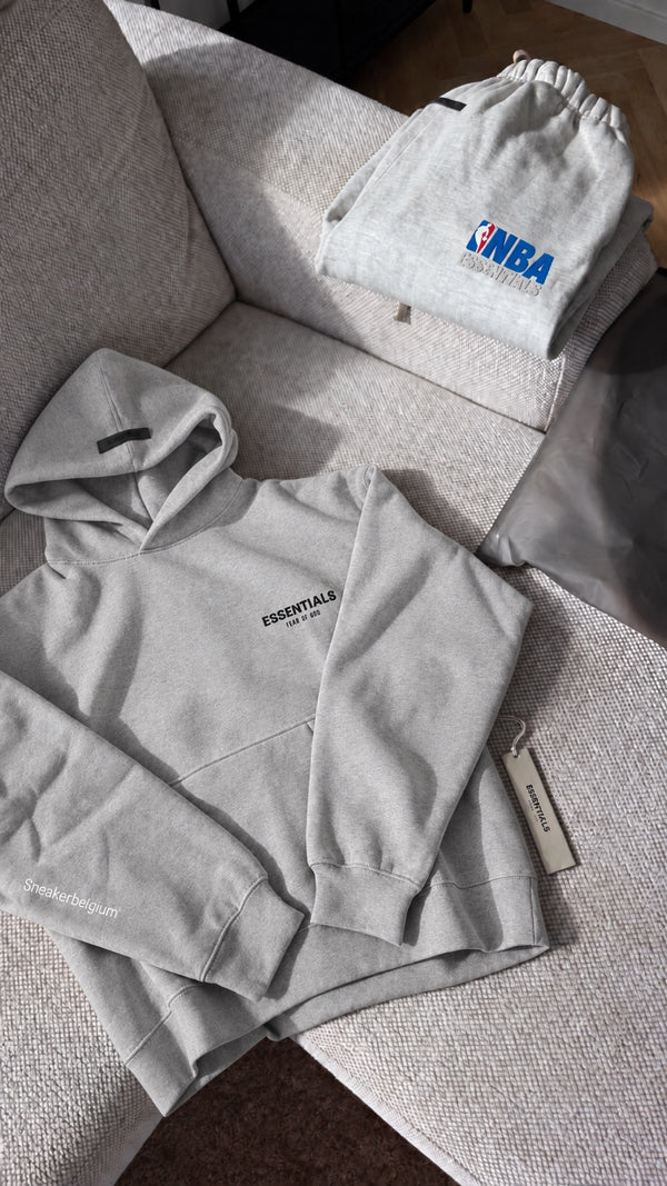 Fear of God Essentials Hoodie – Light Heather Grey