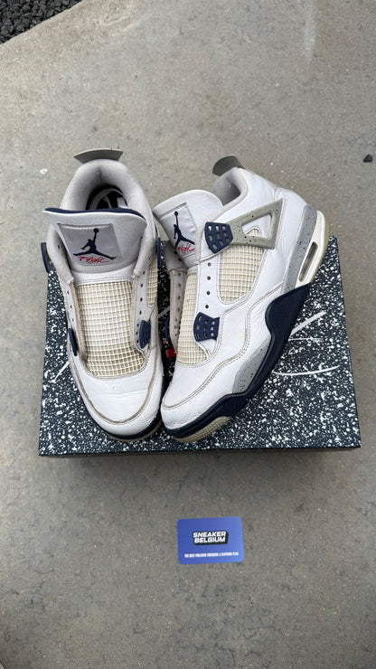 Jordan 4 midnight navy | 44