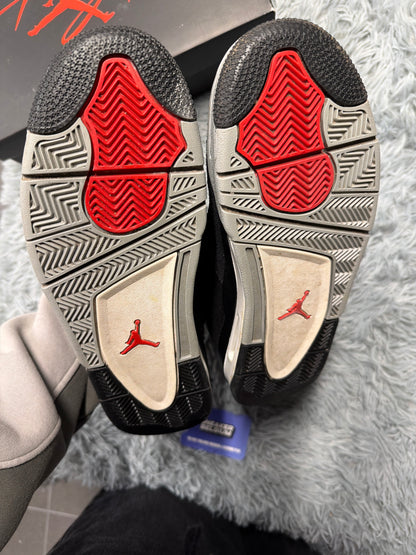 Jordan 4 black canvas / size 44 / Pre-Loved