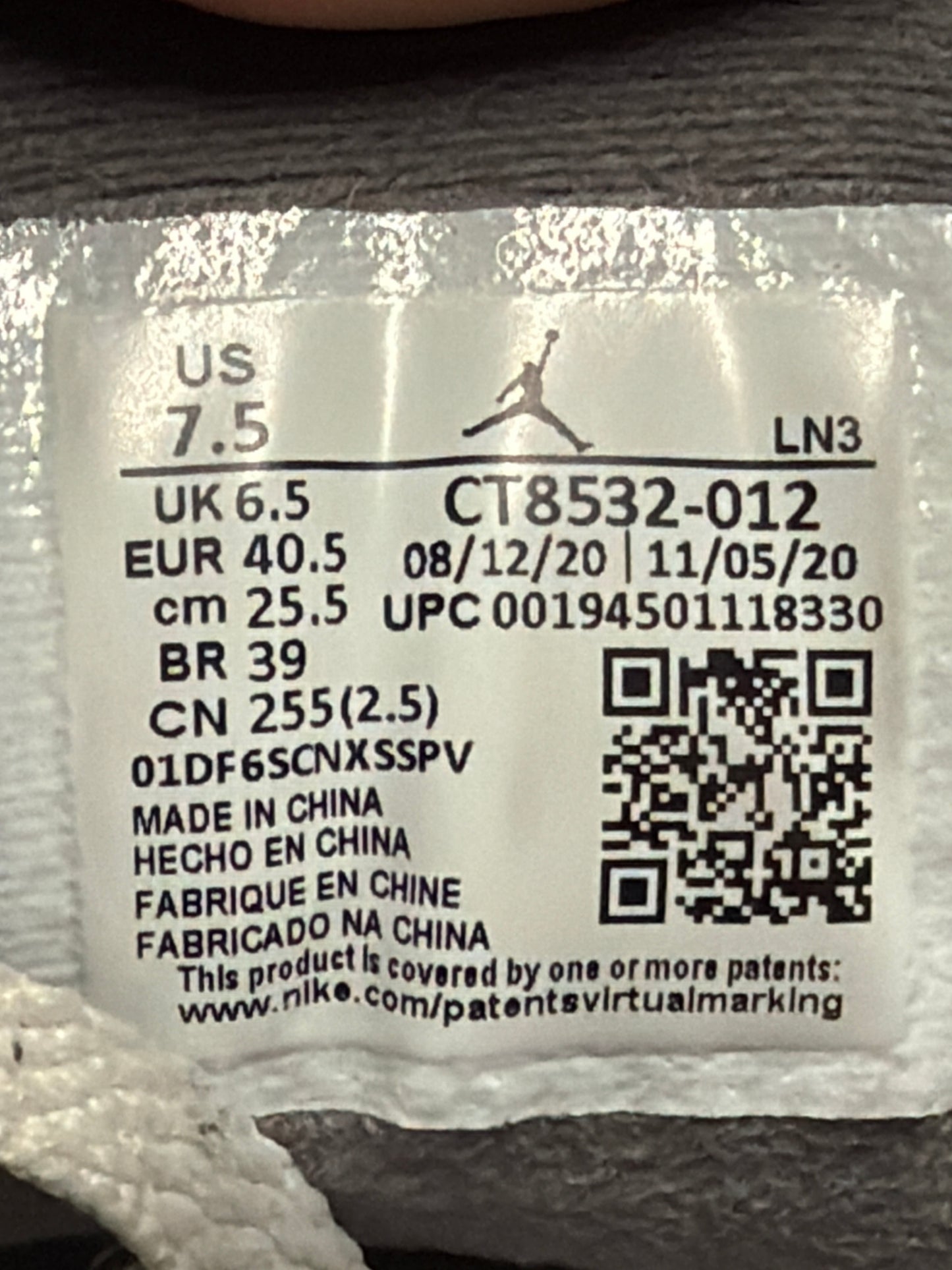 Jordan 3 cool grey / size 40,5 / pre-loved