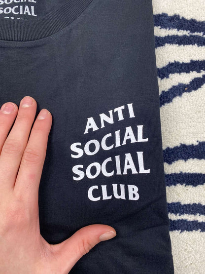 T-shirt black anti social club