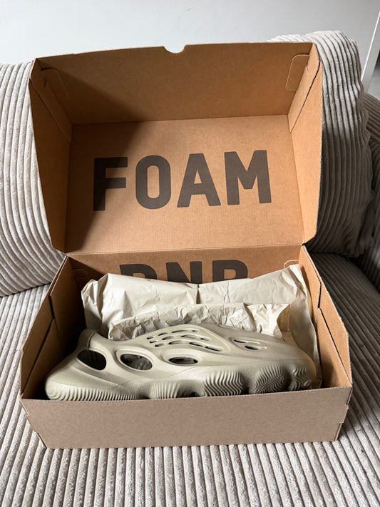 yeezy foamrunner Clay Taupe / 46
