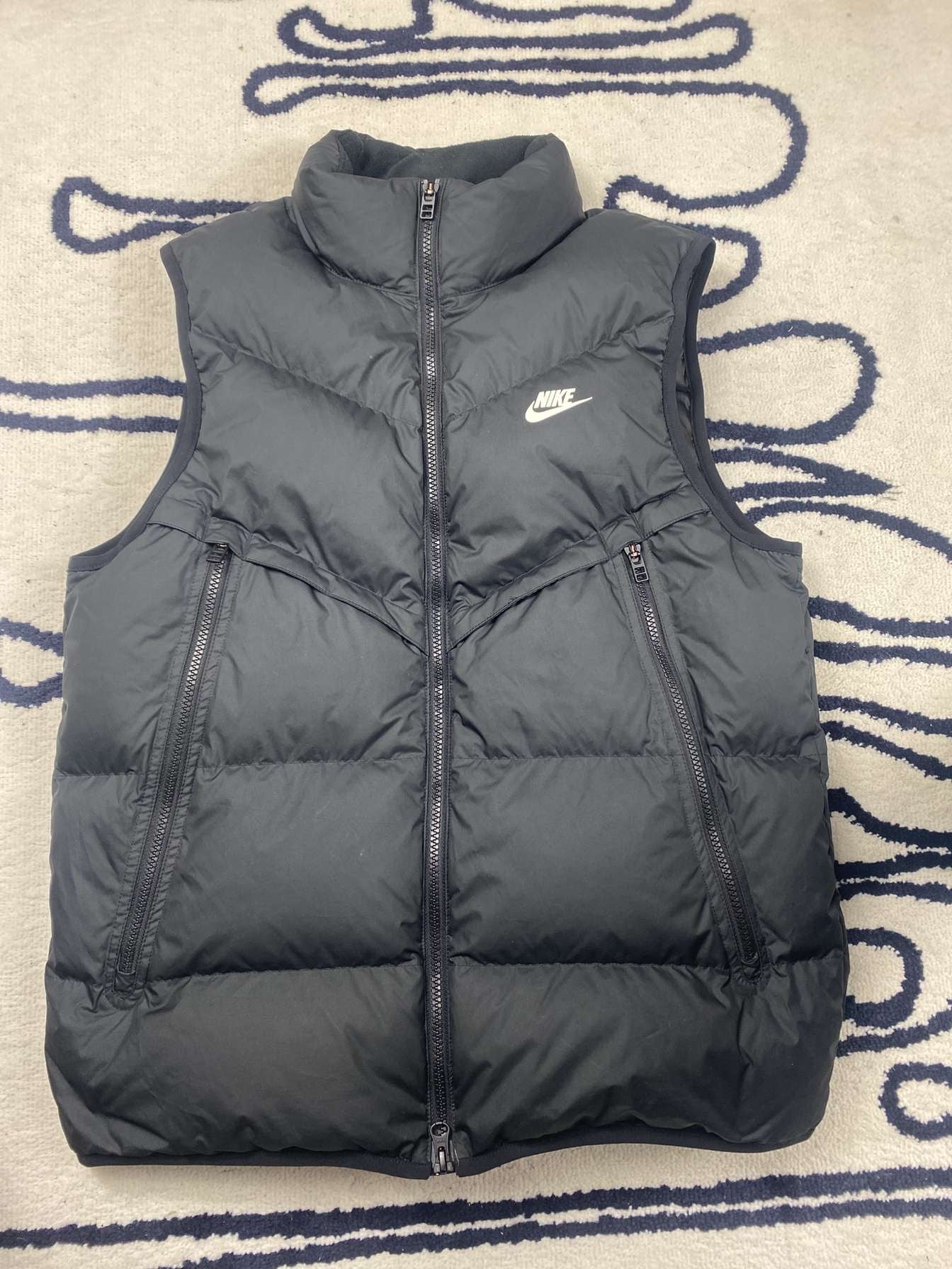 Nike bodywarmer black L