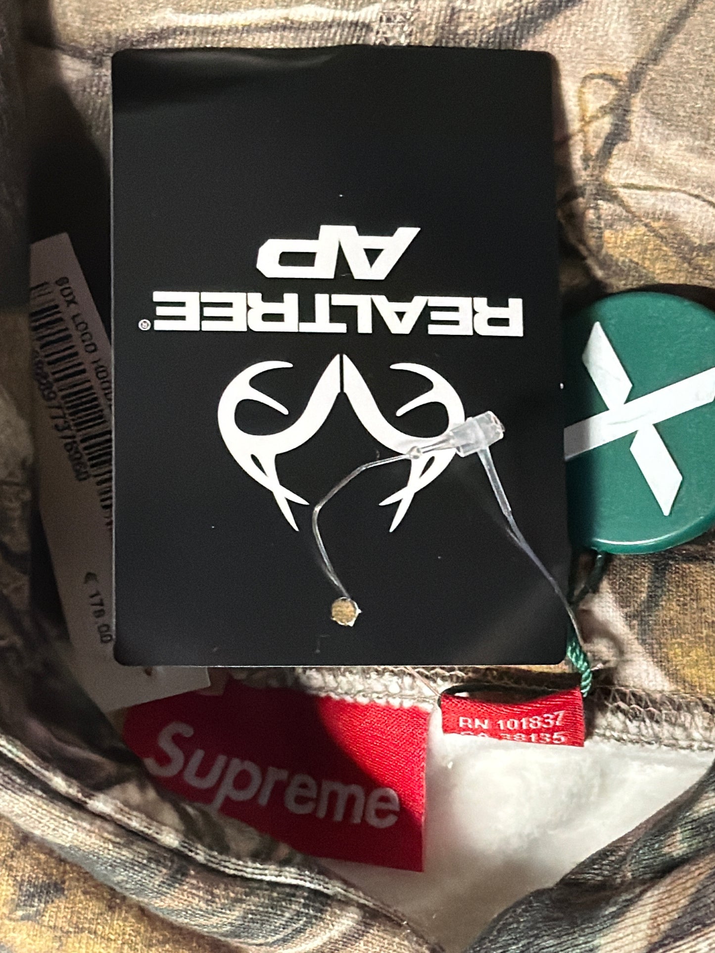 Supreme Boxlogo “Camo” / Size M /  BRAND NEW