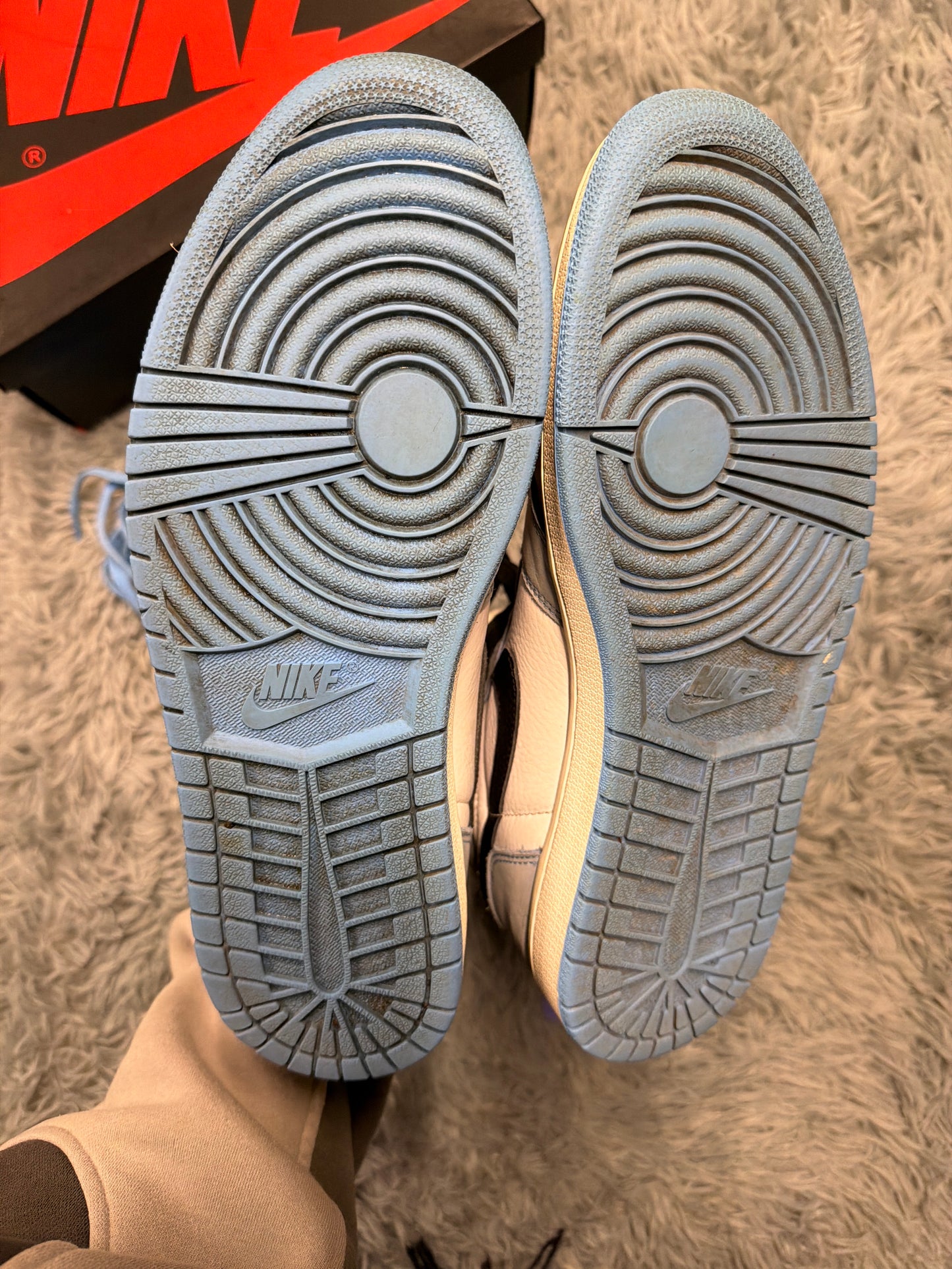 Jordan 1 University blue / size 45 / pre-loved