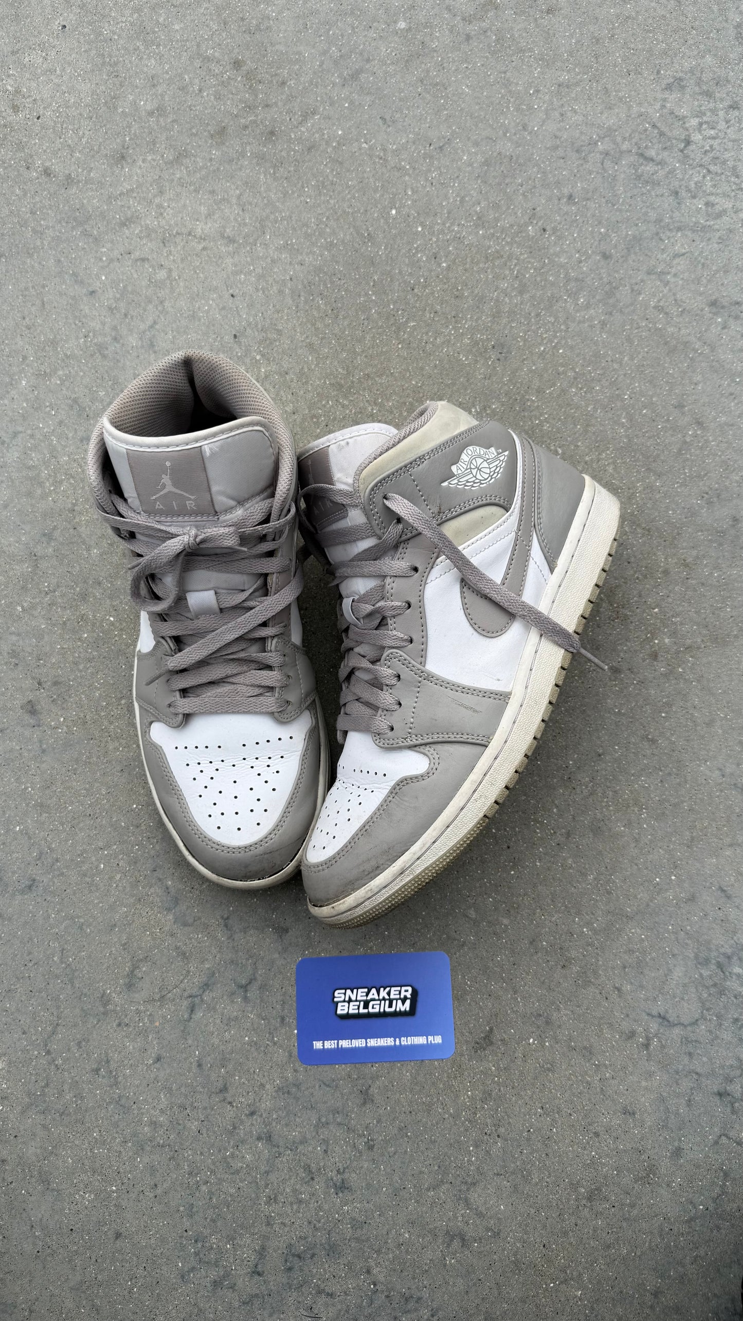 Jordan 1 mid grey | 42