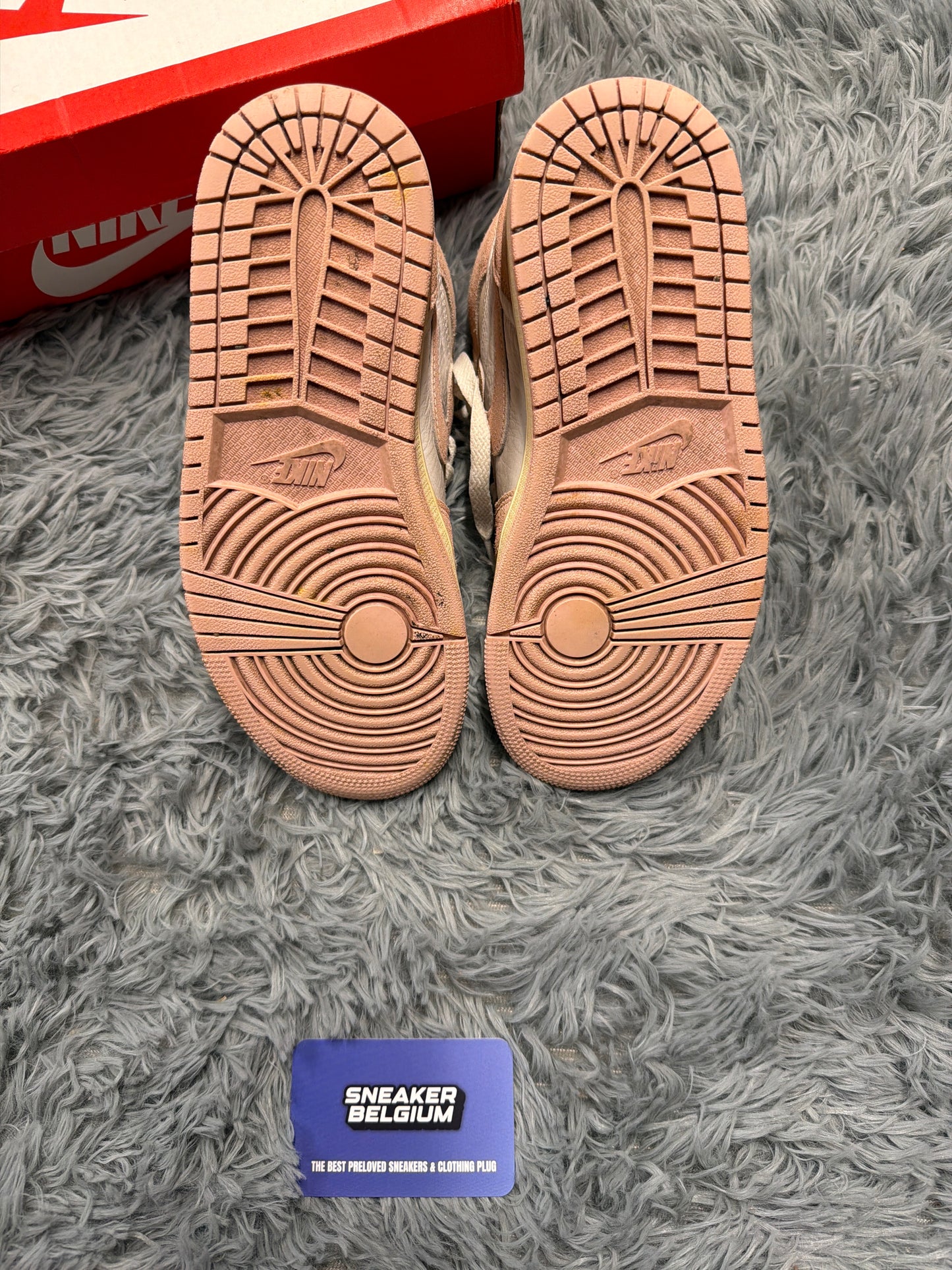 Jordan 1 high washed pink / size 37,5 / pre-loved