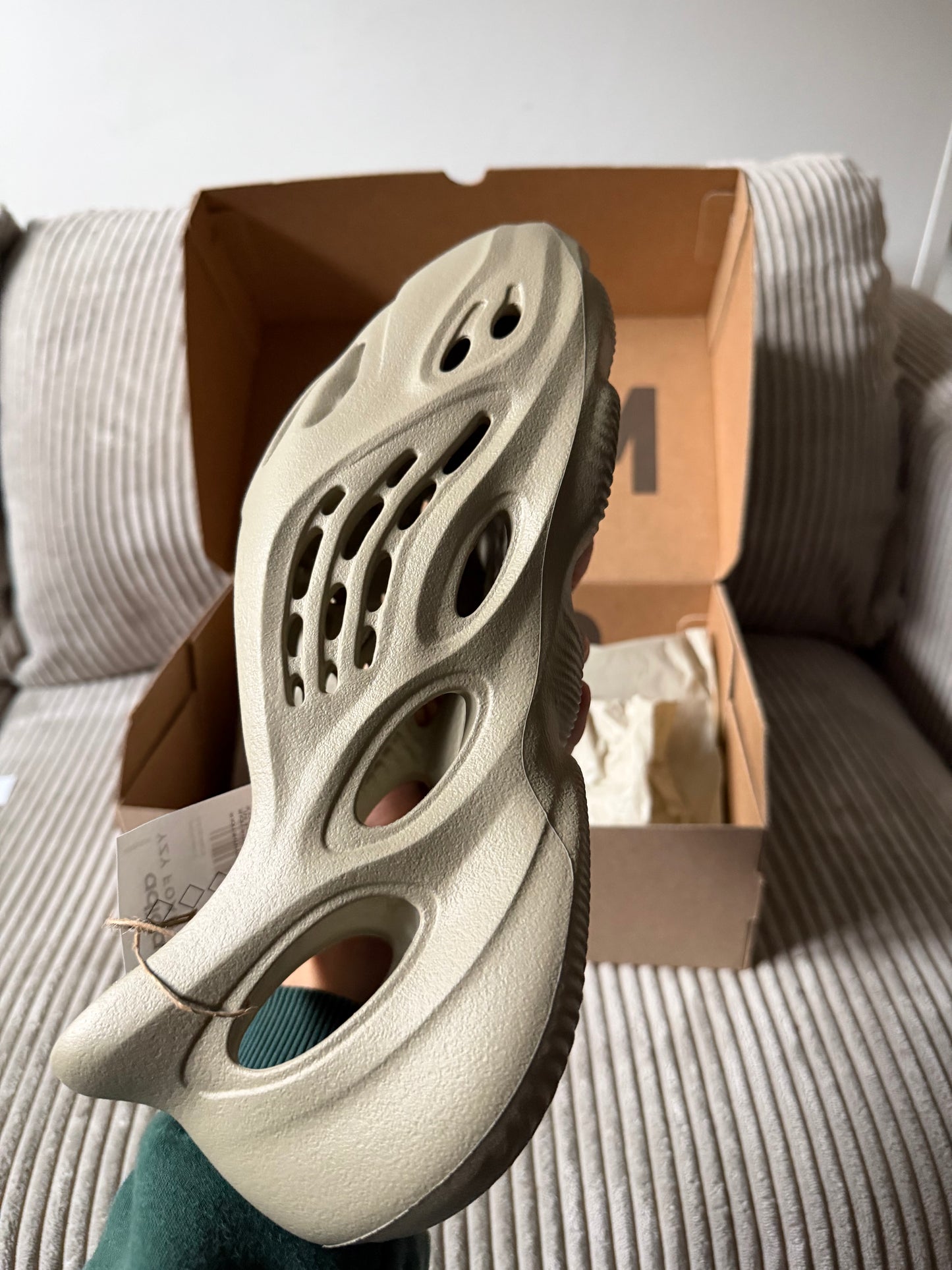 yeezy foamrunner Clay Taupe / 46