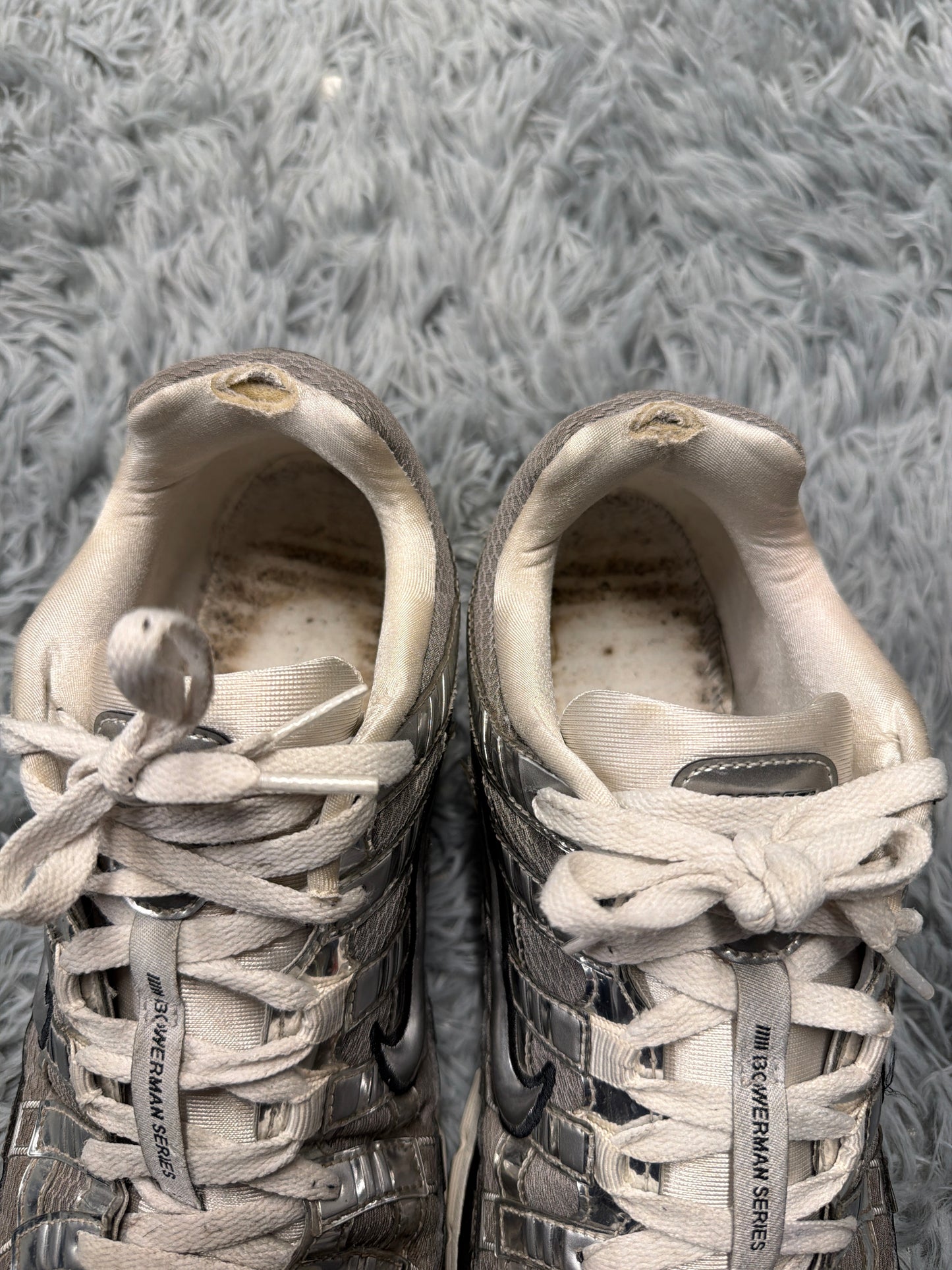 Nike p-6000 silver / size 46 / pre-loved