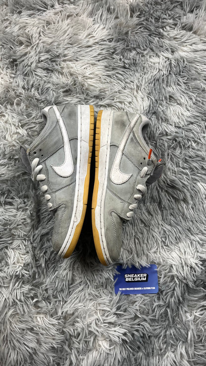 Dunk low sb grey gum 43