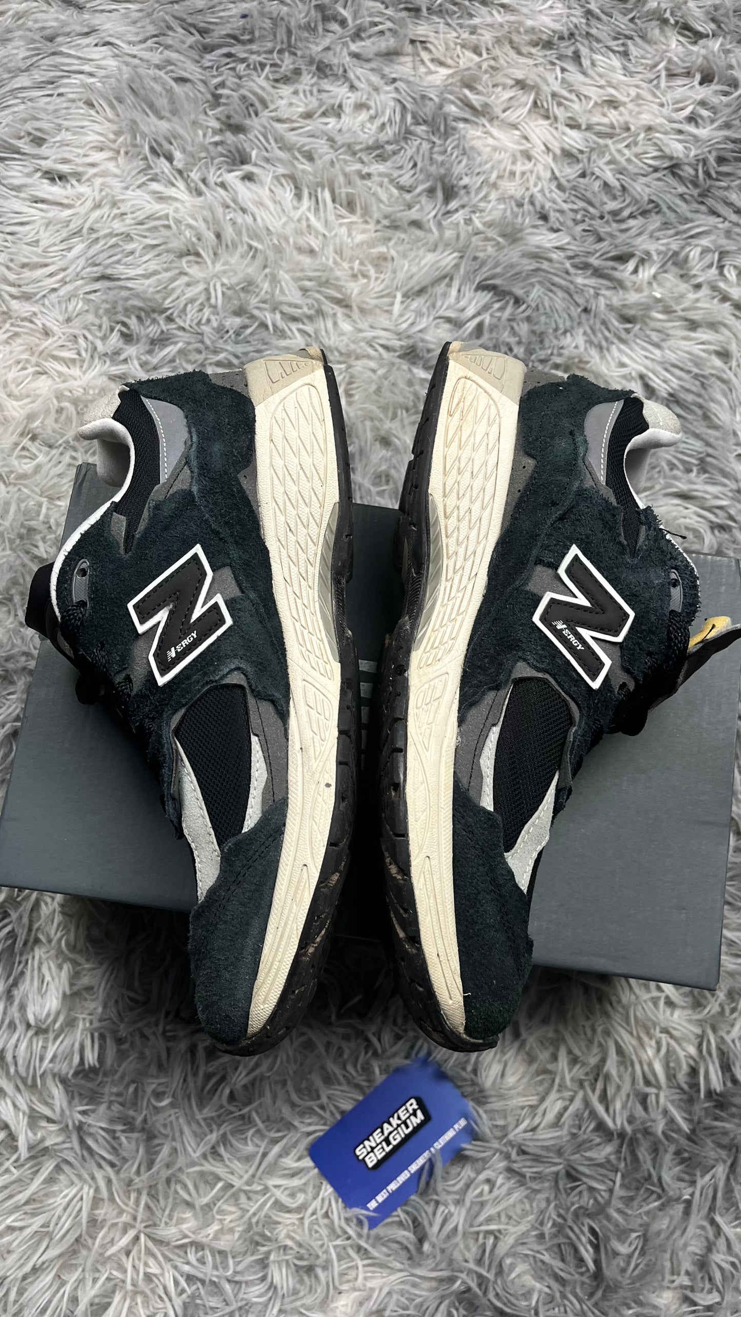 New balance 2002r protection pack black | 44