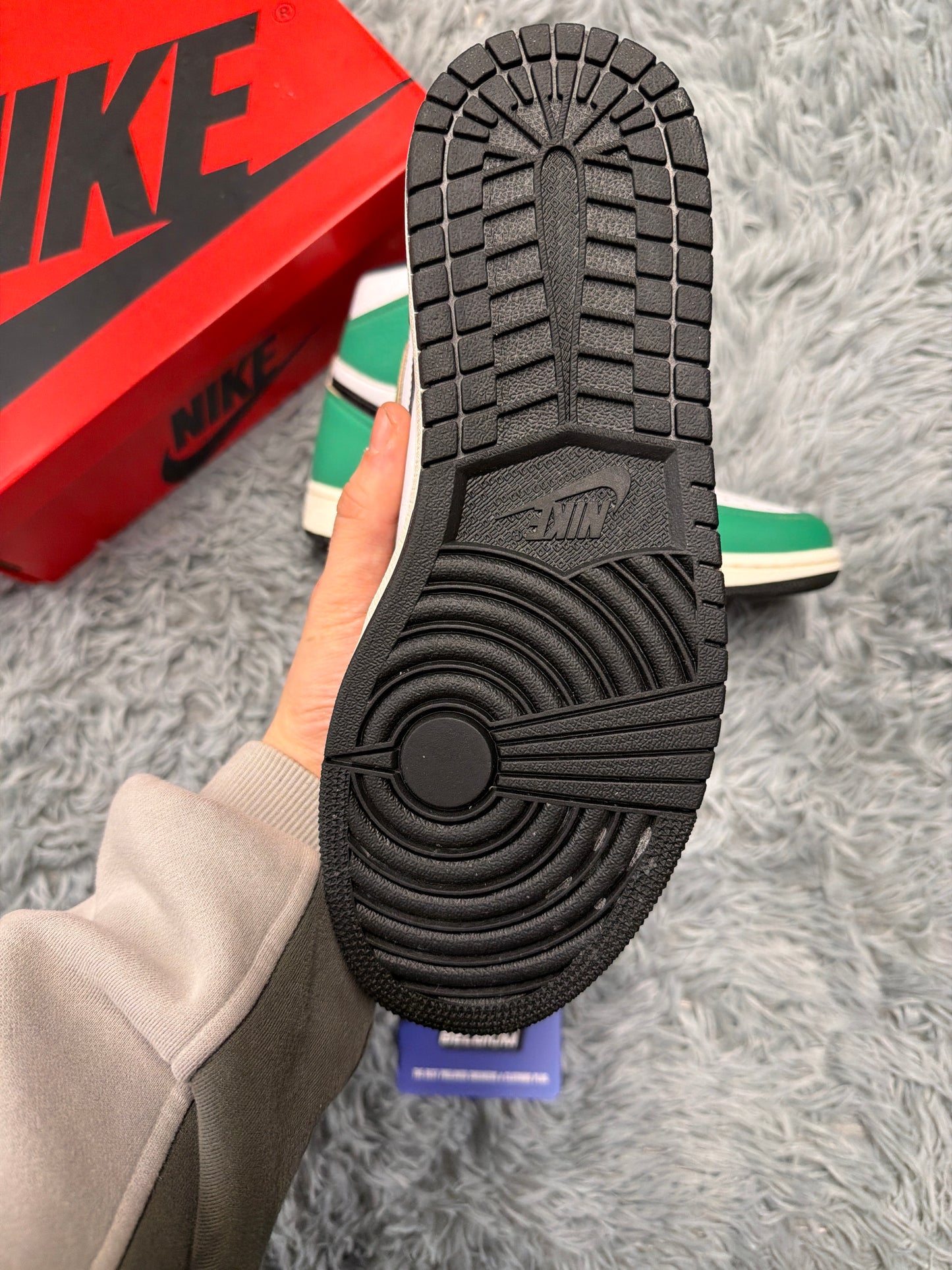 Jordan 1 high lucky green / size 40,5 / BRAND NEW