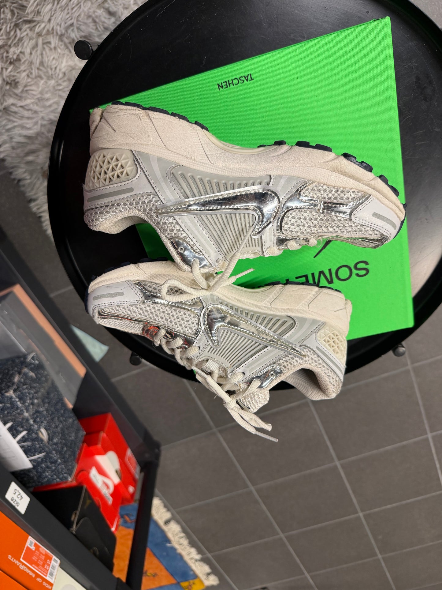 Nike vomero 5 / 38