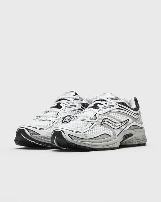 Saucony ProGrid Omni 9 White Silver Black – pair