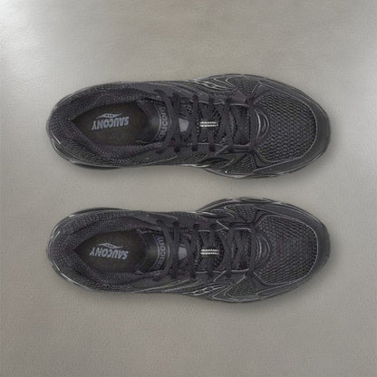 Saucony ride millenium Triple Black