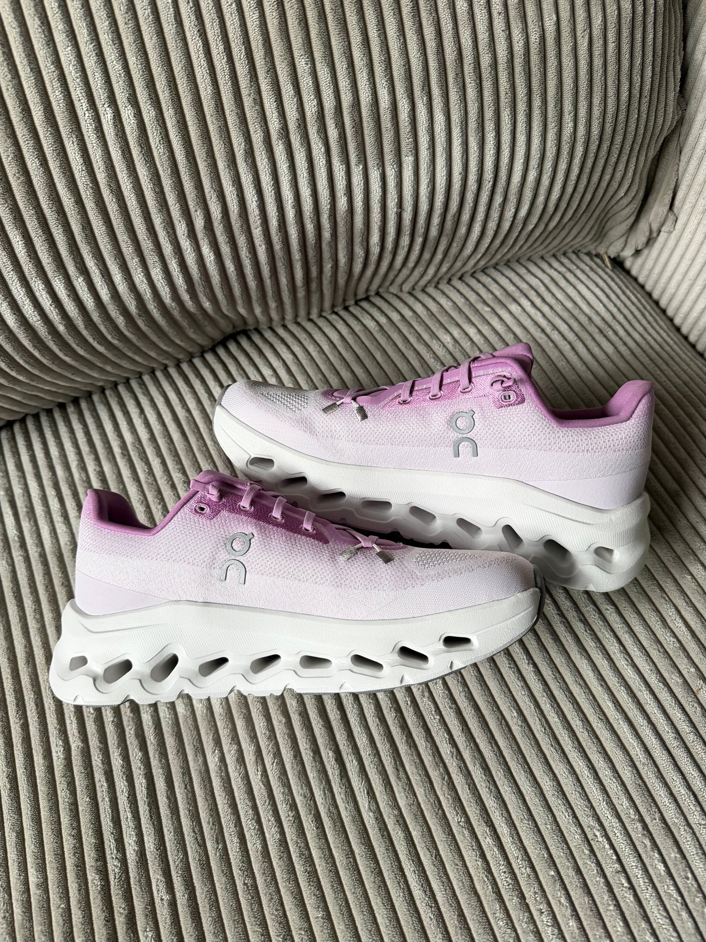 ☁️ ON CLOUDTILT pink / EU 40