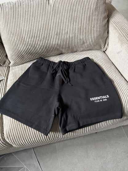 Essentails Fear of God Black Shorts / L
